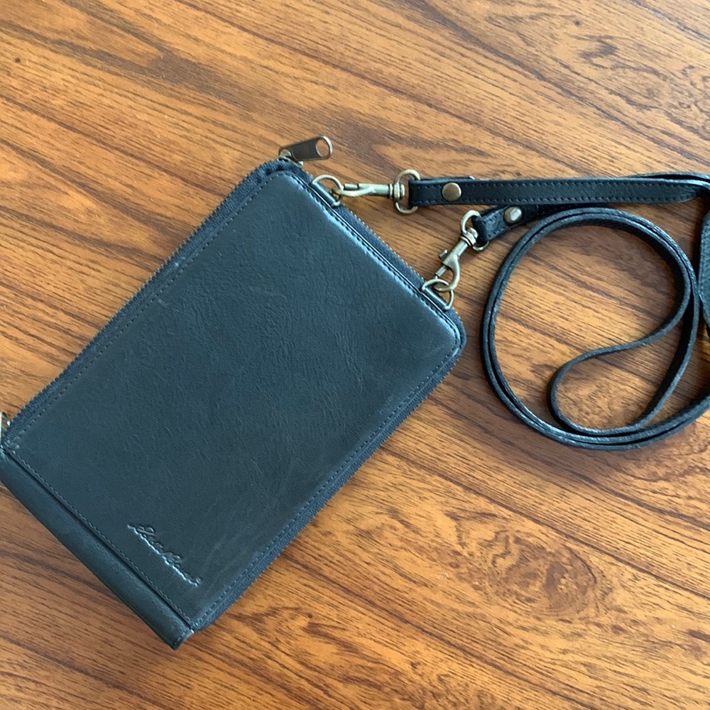 Eddie Bauer Leather Crossbody